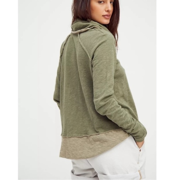 Free People Beach Cocoon Oversized Cowl Neck Pullover In Army Green One Body - Picture 3 of 6